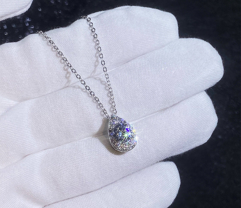 Cross-border hot-selling Mo 1ct moissanite pendant 925 sterling silver necklace temperament simple Korean version water drop collarbone chain wholesale
