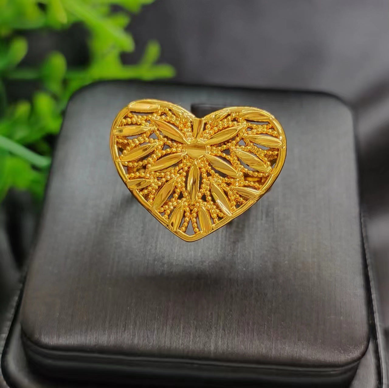 24K gold-plated wheat ear index finger ring does not fade niche design Middle East Dubai copper temperament fashionable and simple women's ring