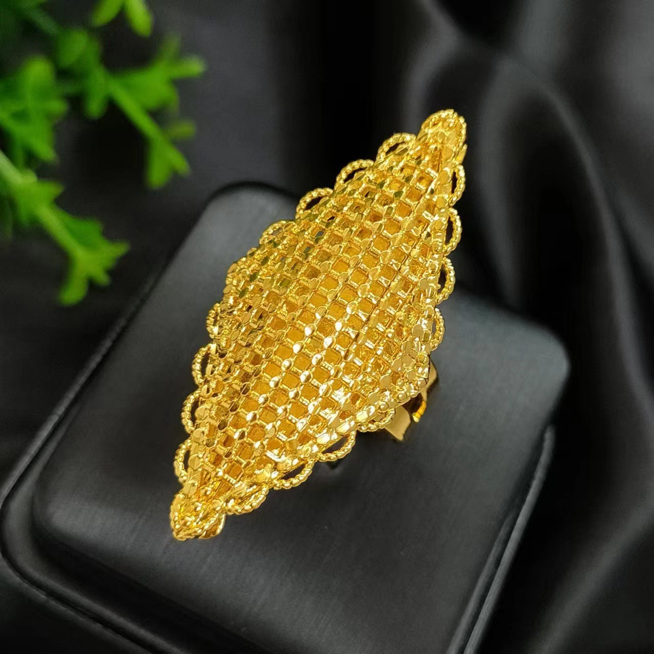 24K gold-plated wheat ear index finger ring does not fade niche design Middle East Dubai copper temperament fashionable and simple women's ring