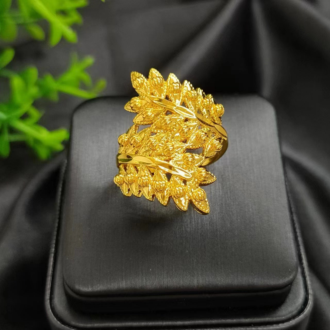 24K gold-plated wheat ear index finger ring does not fade niche design Middle East Dubai copper temperament fashionable and simple women's ring