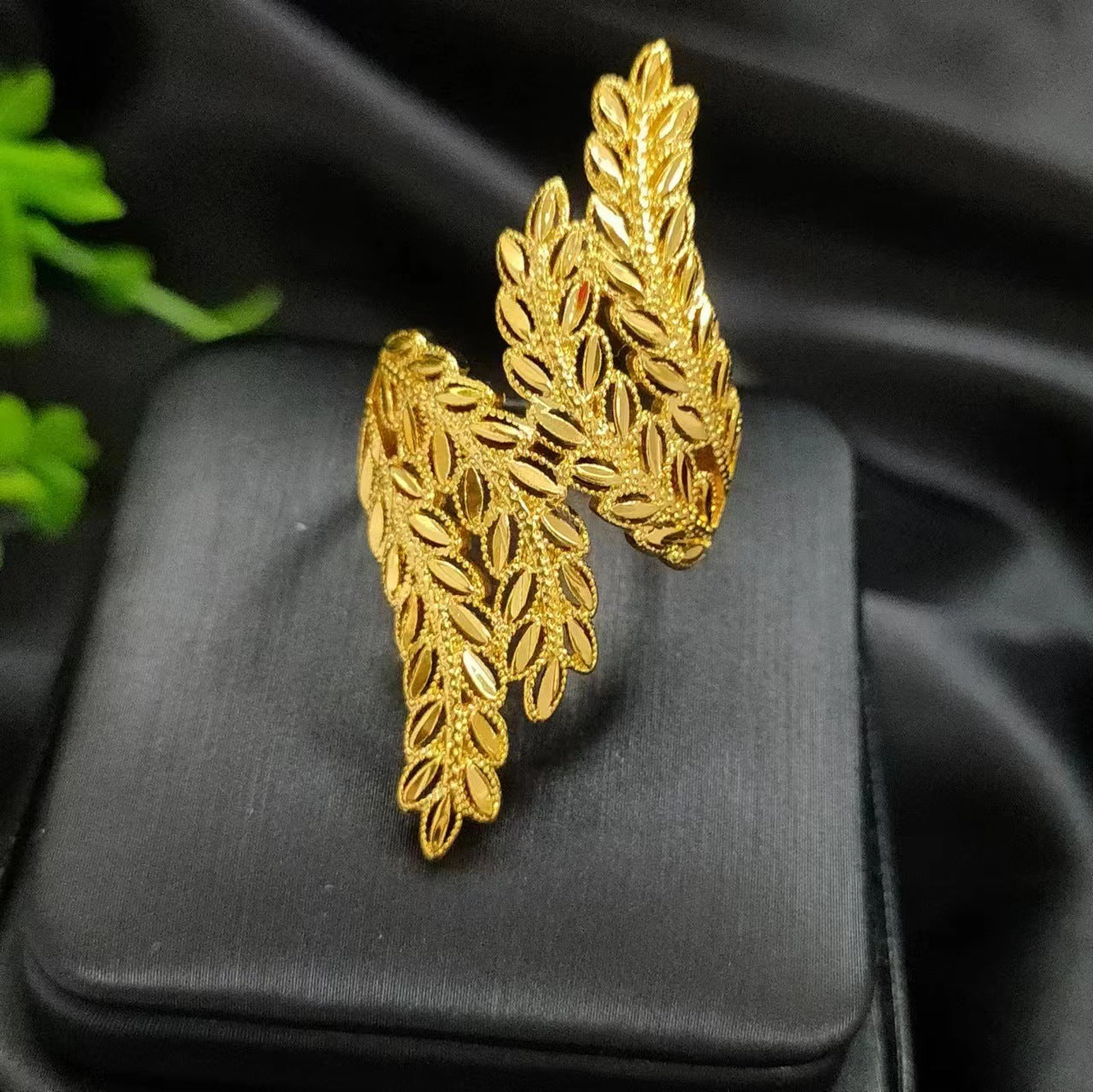 24K gold-plated wheat ear index finger ring does not fade niche design Middle East Dubai copper temperament fashionable and simple women's ring