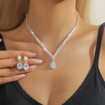 Zircon necklace earrings two-piece set, European and American exaggerated light luxury temperament collarbone chain, high-end sense necklace jewelry women's jewelry manufacturer